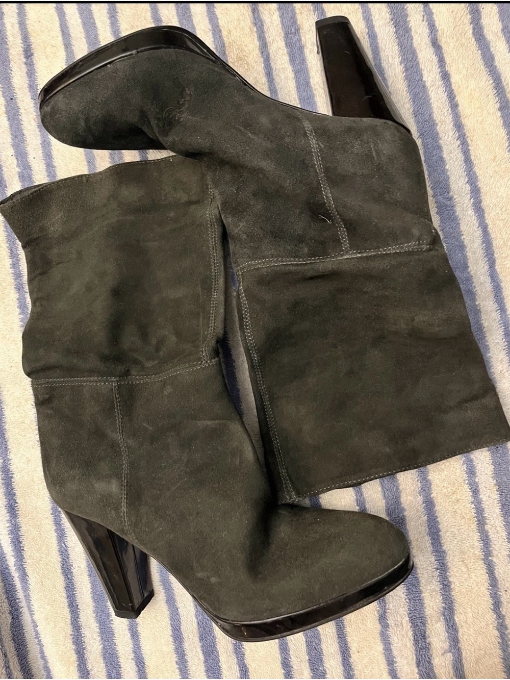 Black Suede Mid-Calf Platform Heel Boots